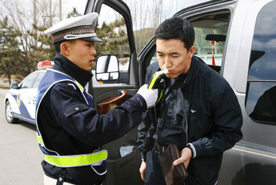 過(guò)年交警將嚴(yán)查這幾件事-深圳車身廣告