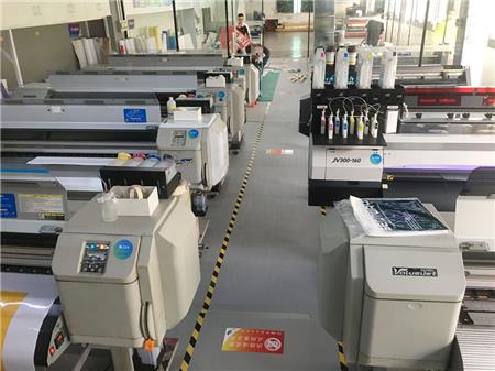 我司采用了MIMAKI機(jī)器打印畫面