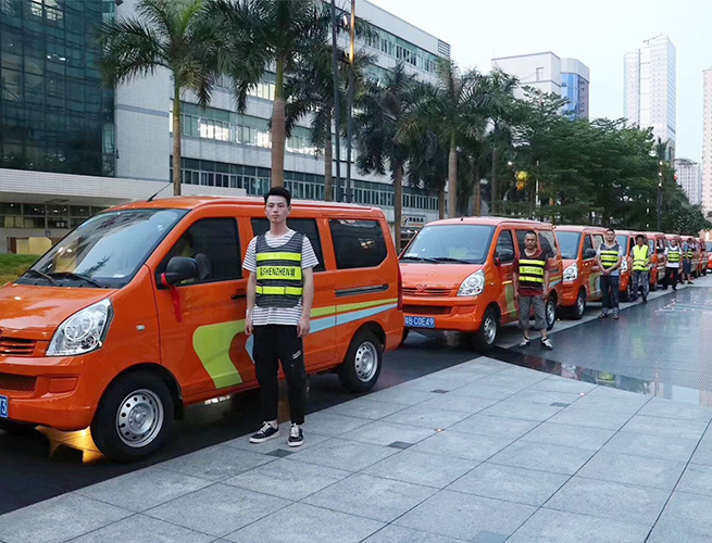 中國有幾大汽車制造廠,我們能為他們制作車身廣告服務嗎？