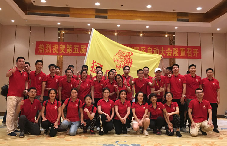 噴繪360團(tuán)隊(duì)參賽第五屆中國(guó)電子商務(wù)牛商爭(zhēng)霸賽深圳賽區(qū)